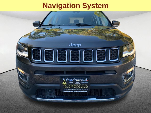 Used 2017 Jeep Compass Limited AWD/4WD image 4