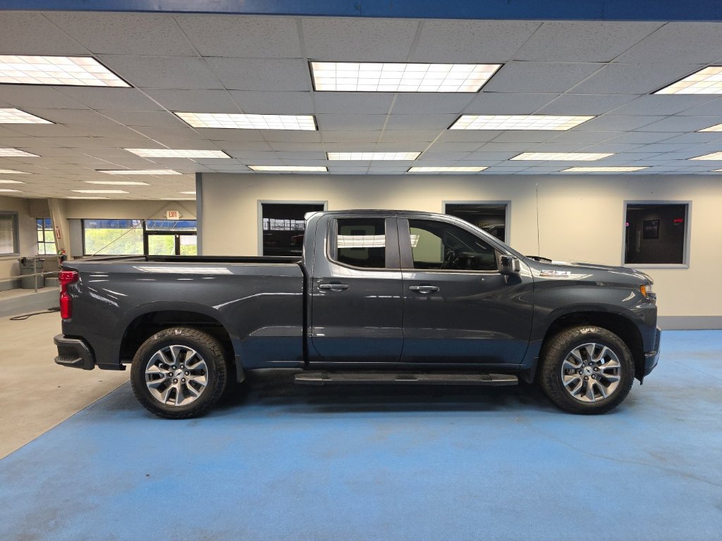 Certified 2021 Chevrolet Silverado 1500 RST w/ Convenience Package II AWD/4WD image 2