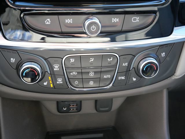 Used 2021 Chevrolet Traverse Premier w/ LPO, Floor Liner Package AWD/4WD image 23