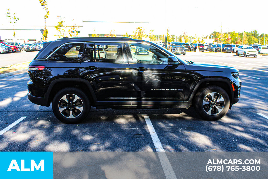 Used 2024 Jeep Grand Cherokee Limited 4xe AWD/4WD image 8