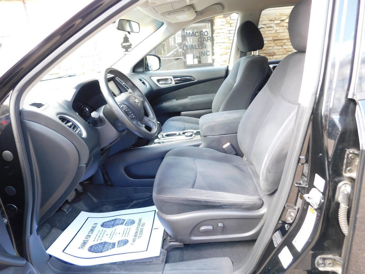 Used 2013 Nissan Pathfinder SV w/ Trailer Tow Pkg AWD/4WD image 25