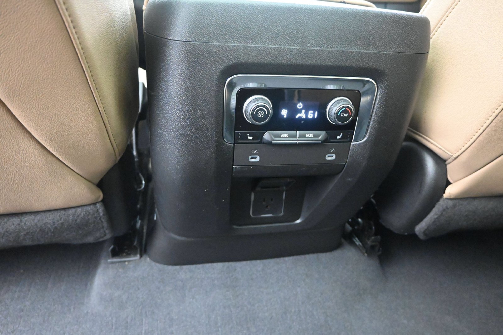 Certified 2023 Chevrolet Tahoe Premier w/ Premium Package 2 RWD image 18