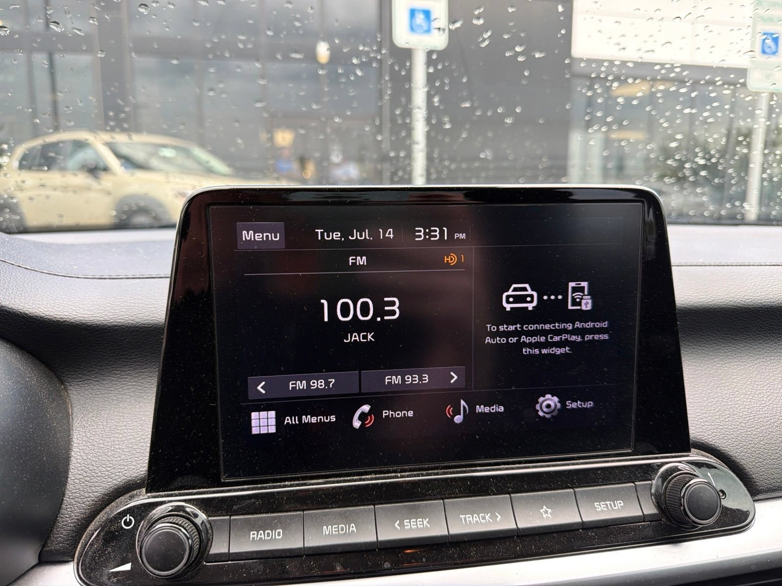 Used 2022 Kia Forte LXS FWD image 4