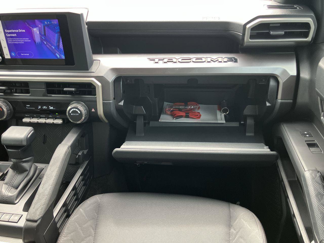 Certified 2024 Toyota Tacoma SR5 AWD/4WD image 15