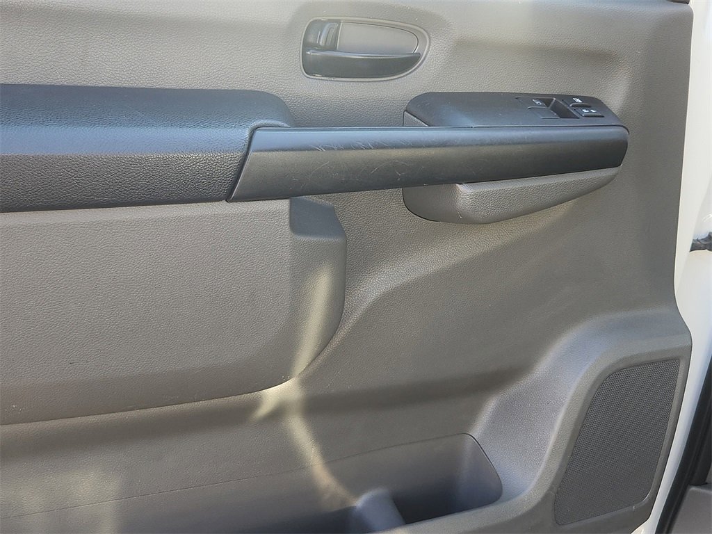 Used 2020 Nissan NV 1500 SV image 11