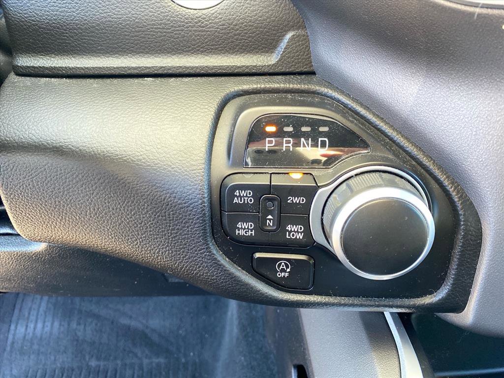 Used 2022 RAM 1500 Big Horn AWD/4WD image 12