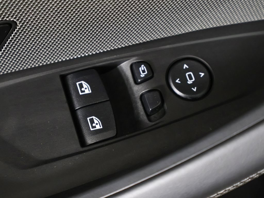 Used 2024 BMW M4 xDrive Competition AWD/4WD image 38