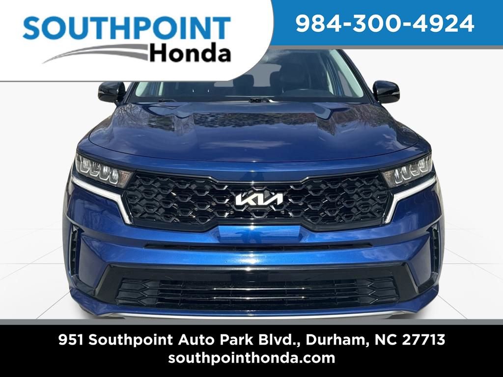 Used 2022 Kia Sorento S image 2