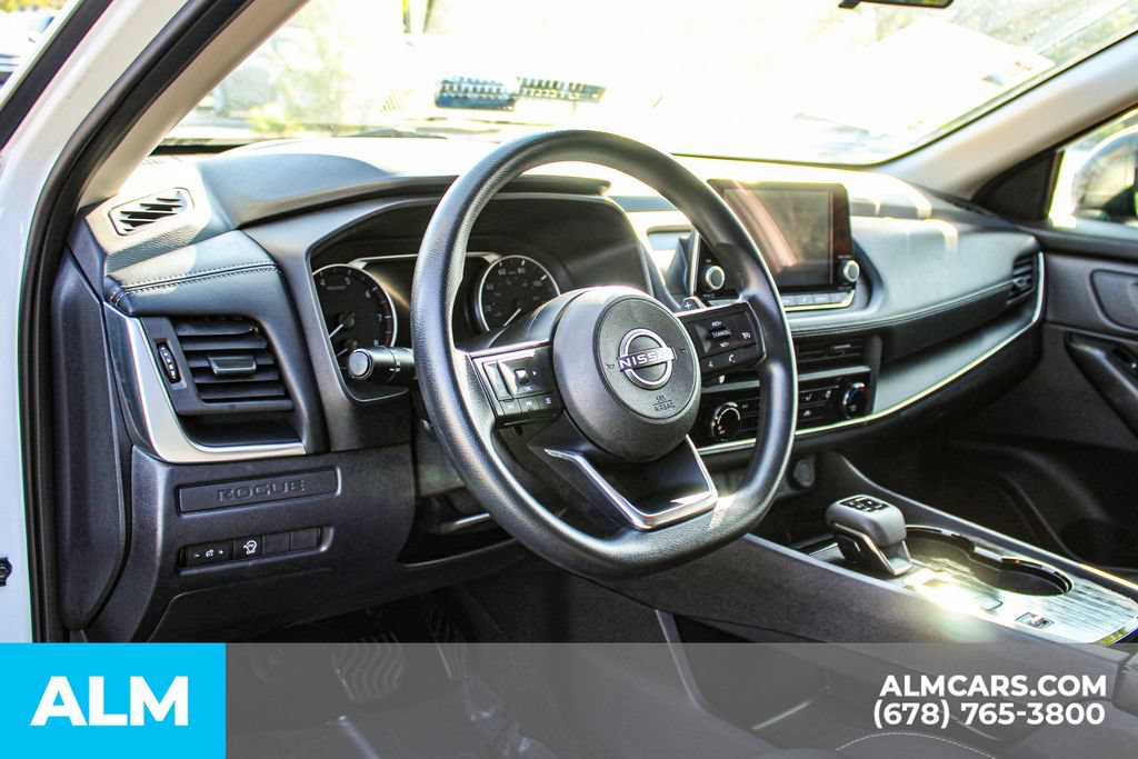 Used 2024 Nissan Rogue S FWD image 22