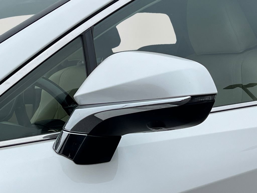 Used 2022 Lexus RX 450hL Luxury image 27