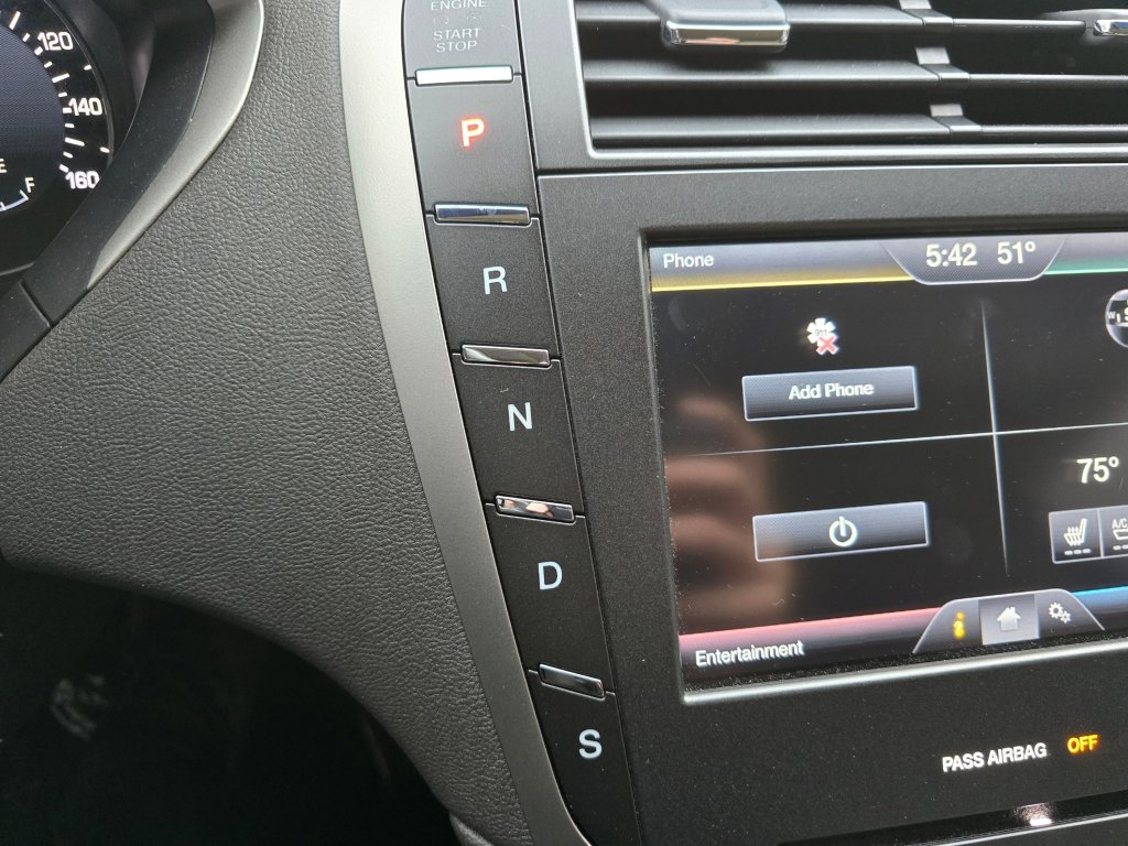 Used 2014 Lincoln MKZ w/ Equipment Group 102A Reserve FWD image 14