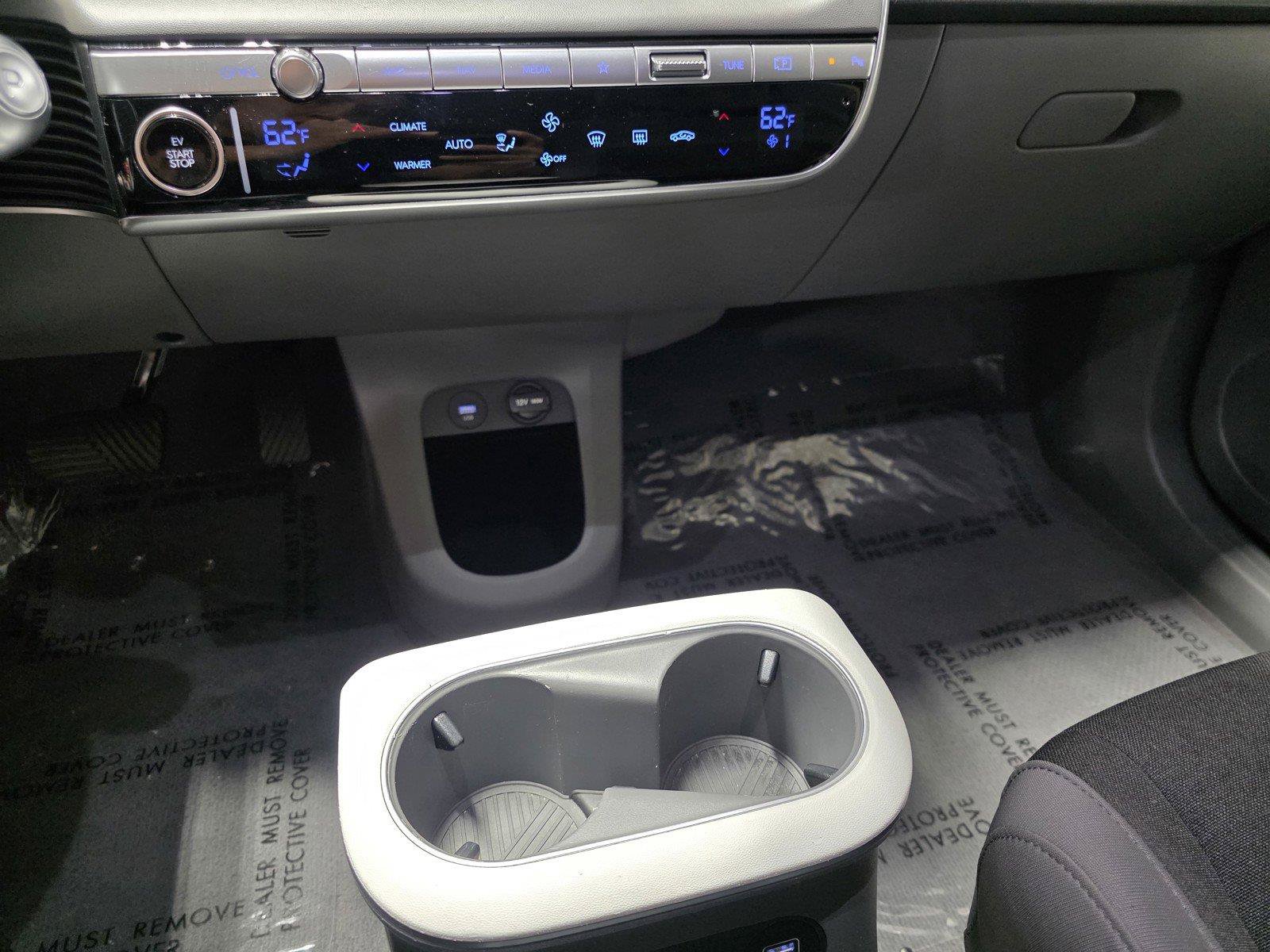 Used 2024 Hyundai Ioniq 5 SEL RWD image 27