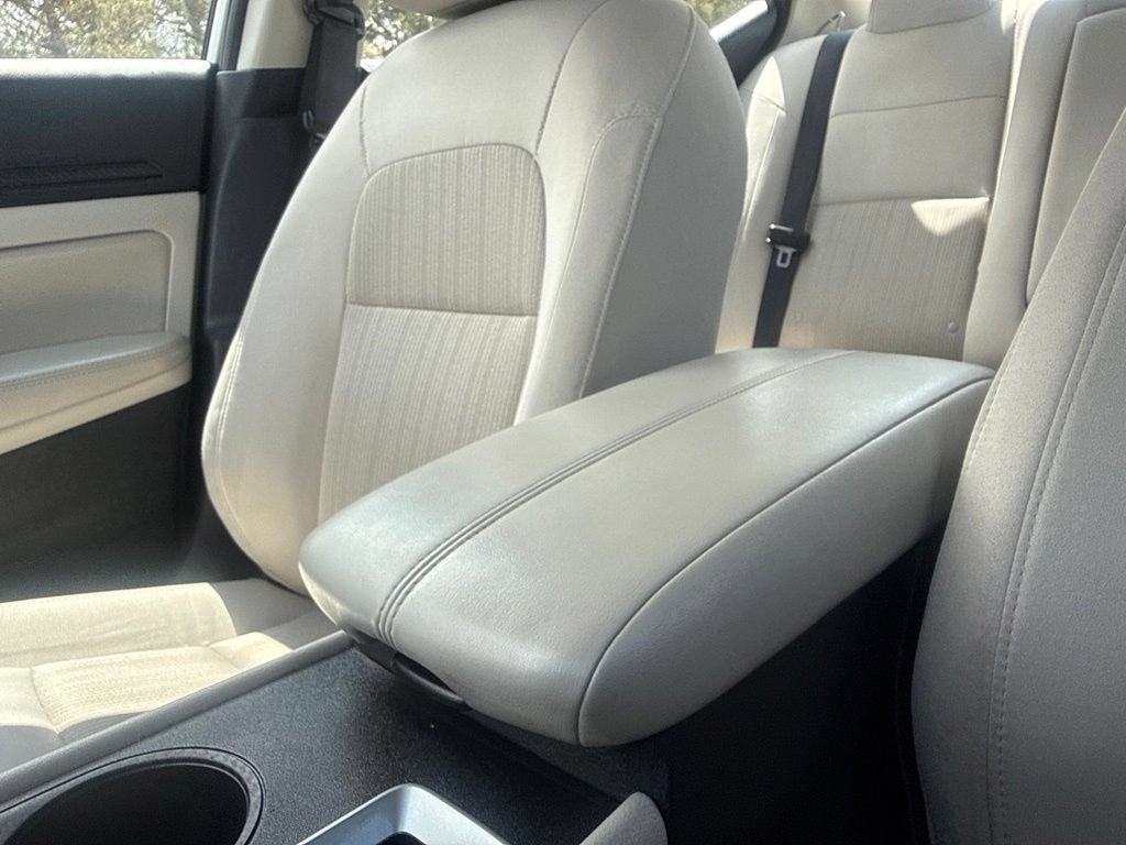 Used 2025 Nissan Altima 2.5 SV FWD image 26
