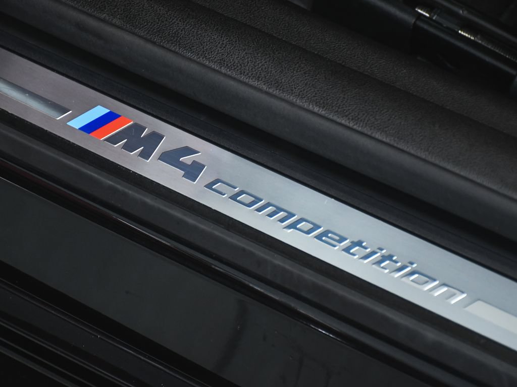 Used 2022 BMW M4 xDrive Competition w/ M Carbon Exterior Package AWD/4WD image 11