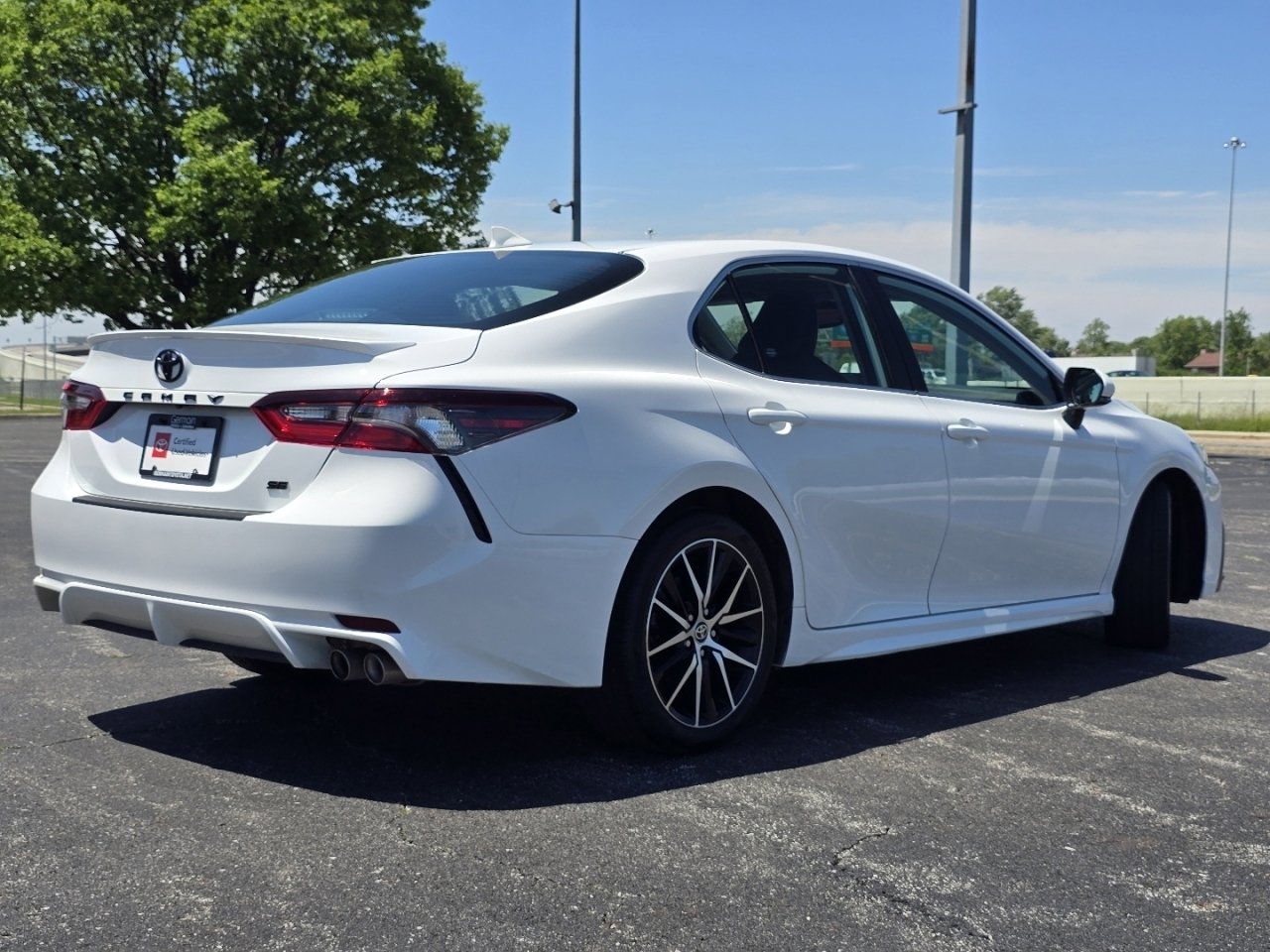 Certified 2024 Toyota Camry SE w/ Audio Upgrade Package FWD image 16