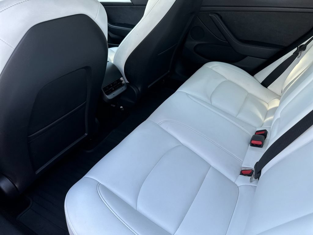 Used 2022 Tesla Model 3 Performance AWD/4WD image 11