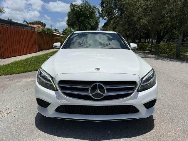 Used 2020 Mercedes-Benz C 300 Sedan image 4