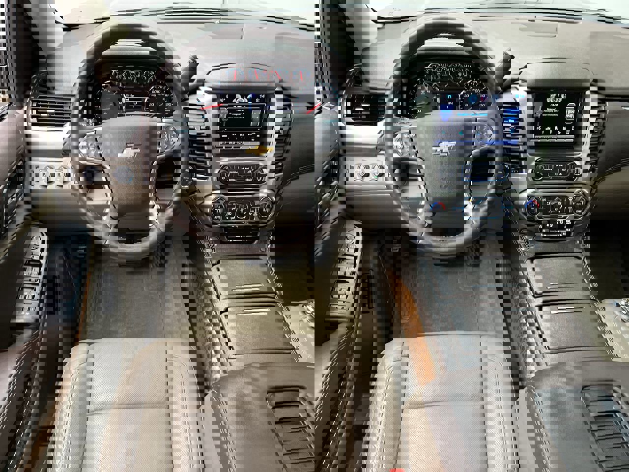 Used 2015 Chevrolet Tahoe LTZ AWD/4WD image 16