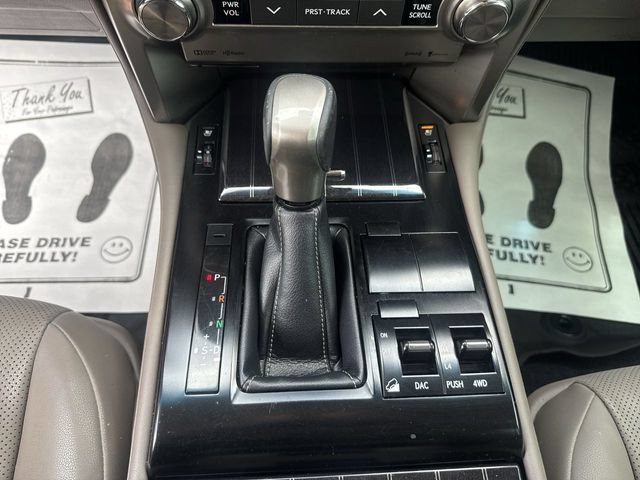 Used 2021 Lexus GX 460 Premium w/ Premium Package AWD/4WD image 21
