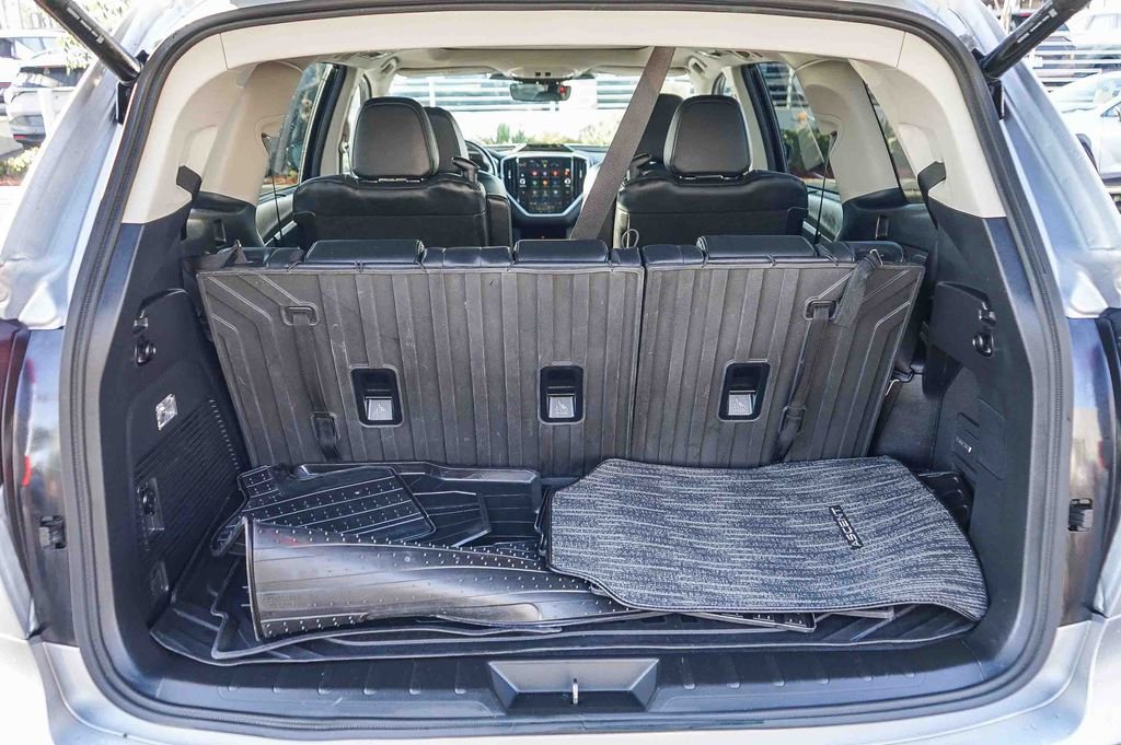 Certified 2024 Subaru Ascent Limited w/ Technology Package image 30