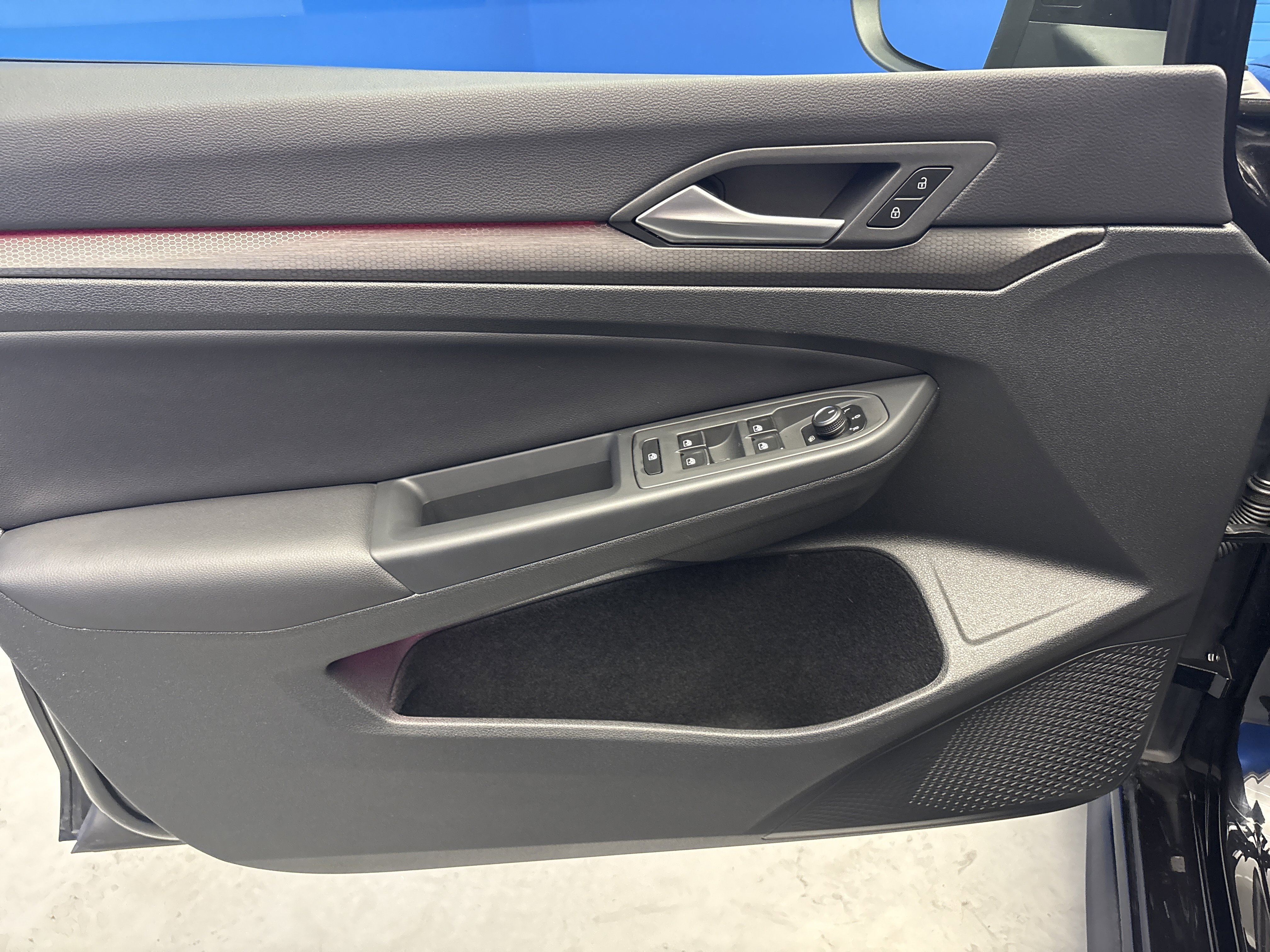 Used 2023 Volkswagen GTI Autobahn image 10