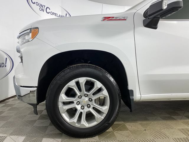 Certified 2022 Chevrolet Silverado 1500 LTZ w/ LTZ Convenience Package II AWD/4WD image 30