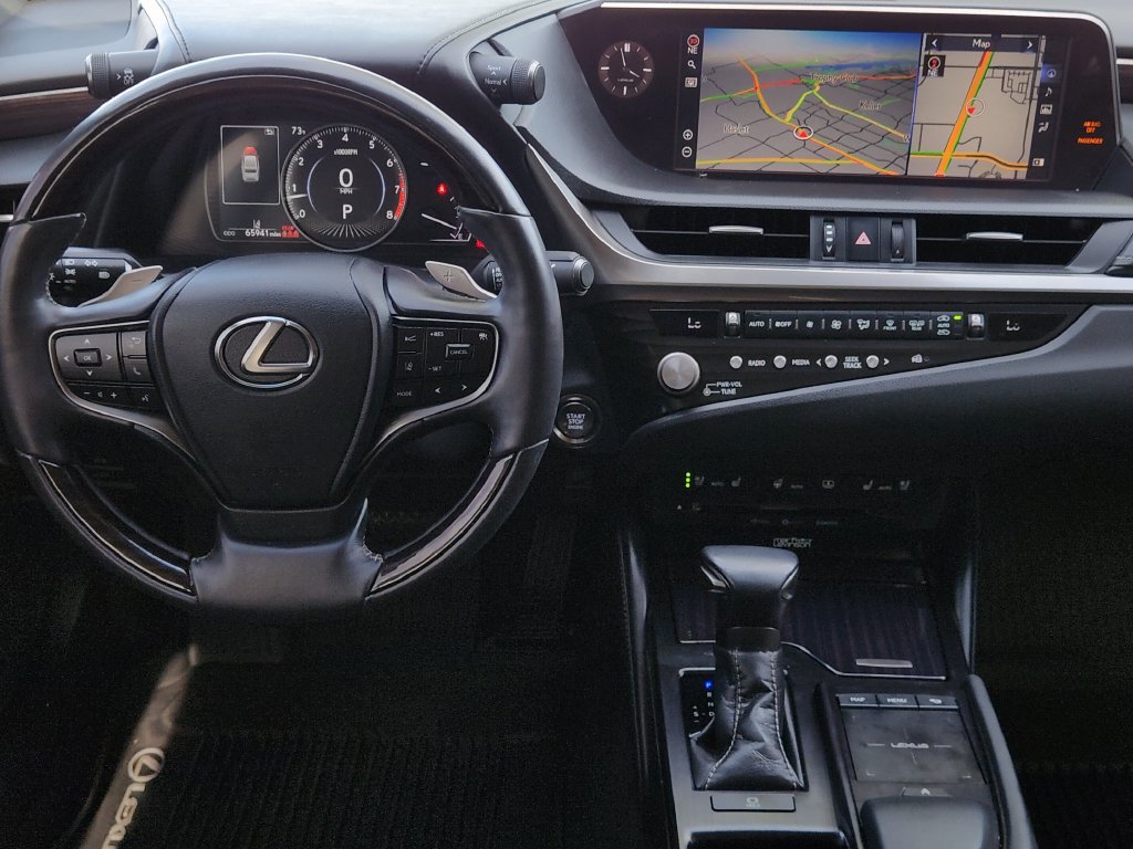 Used 2021 Lexus ES 350 Ultra Luxury w/ Accessory Package 2 FWD image 12