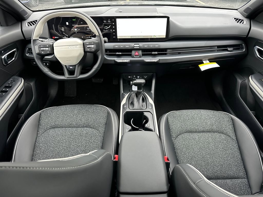 New 2025 Kia K4 GT-Line image 16