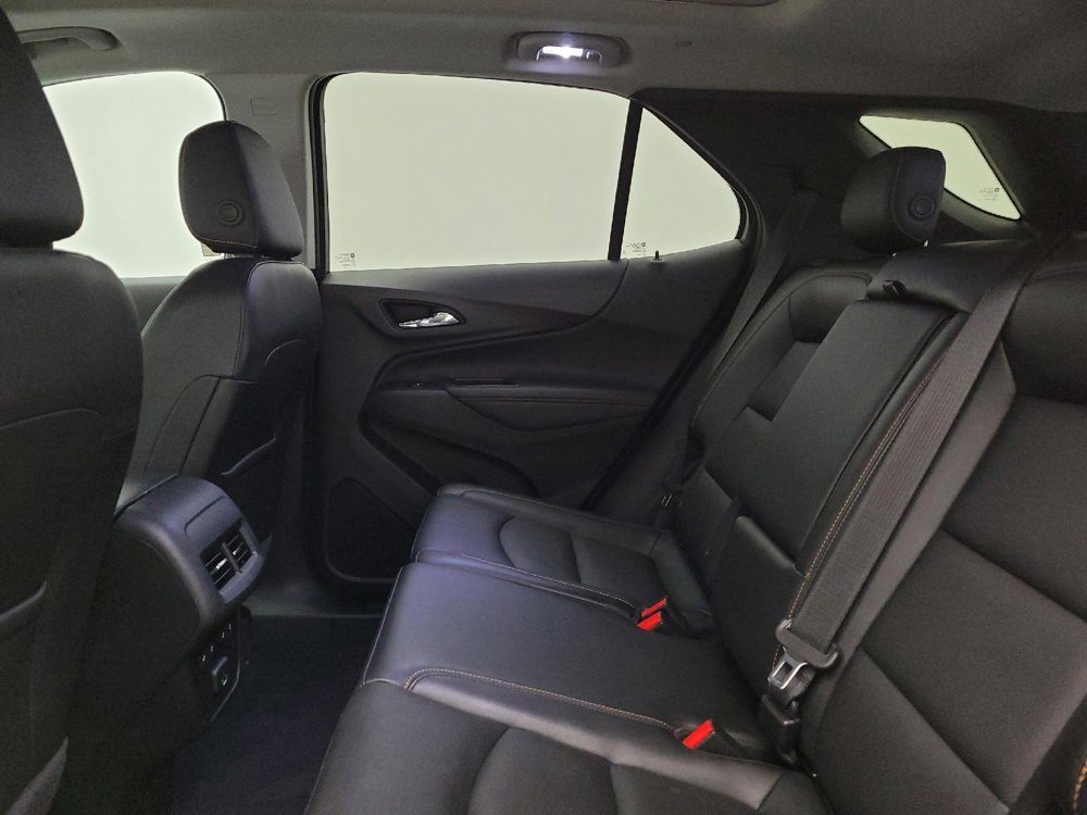 Used 2020 Chevrolet Equinox Premier image 18