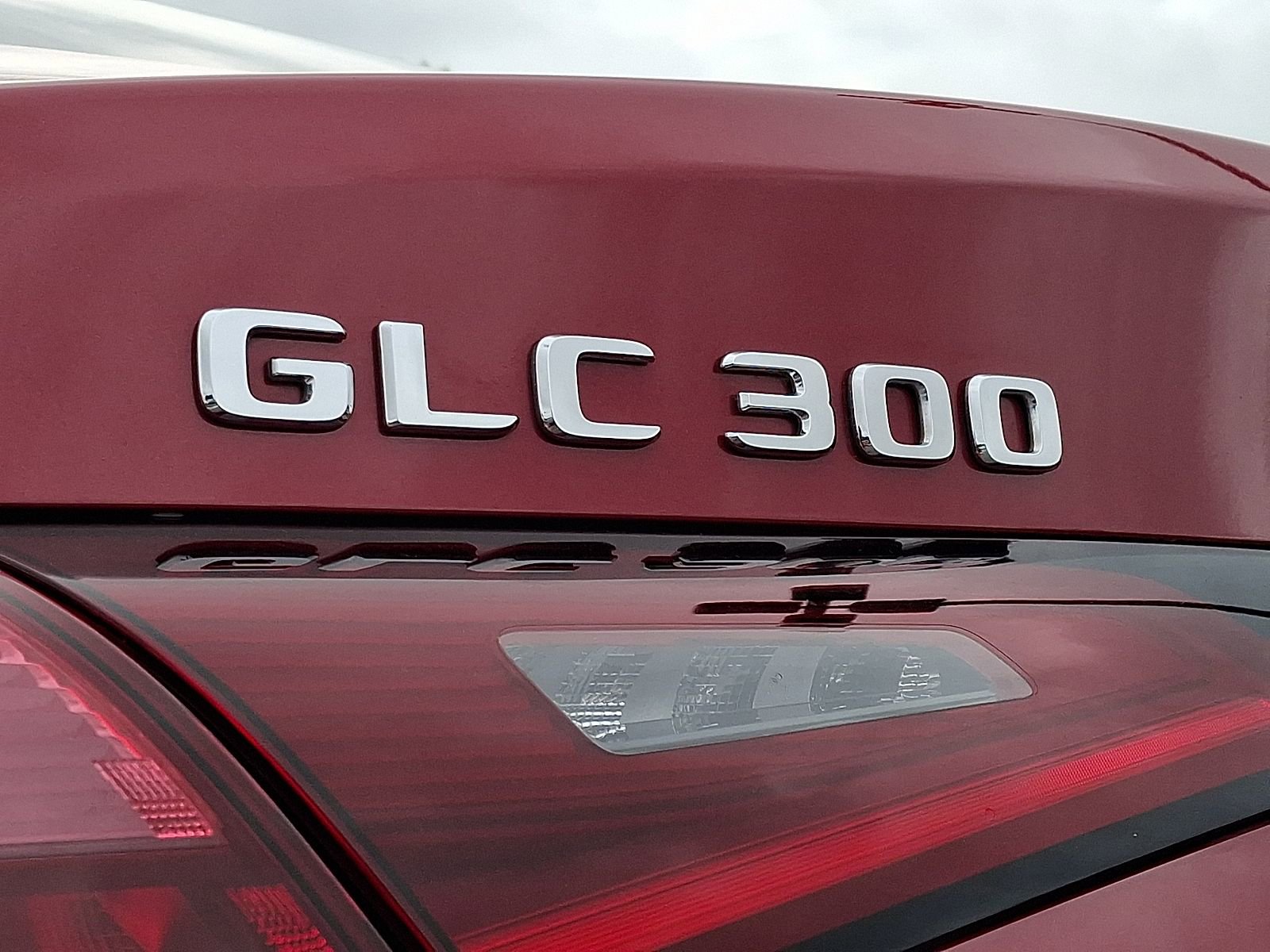Certified 2024 Mercedes-Benz GLC 300 4MATIC image 31