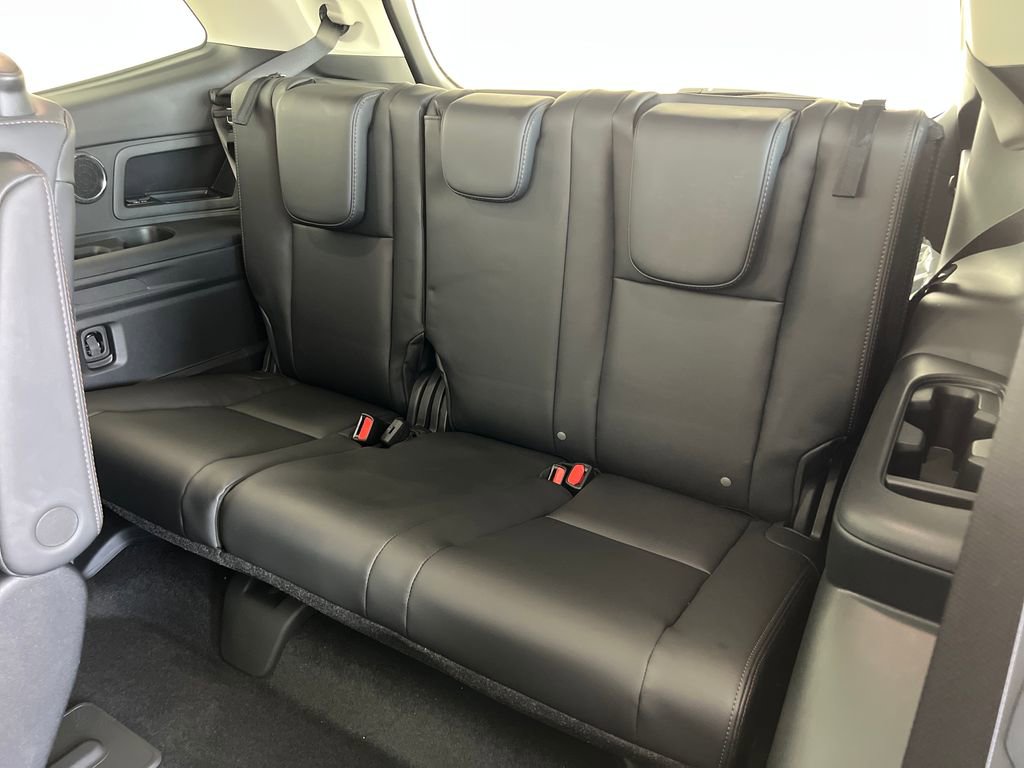 New 2026 Subaru Ascent Limited Bronze image 37