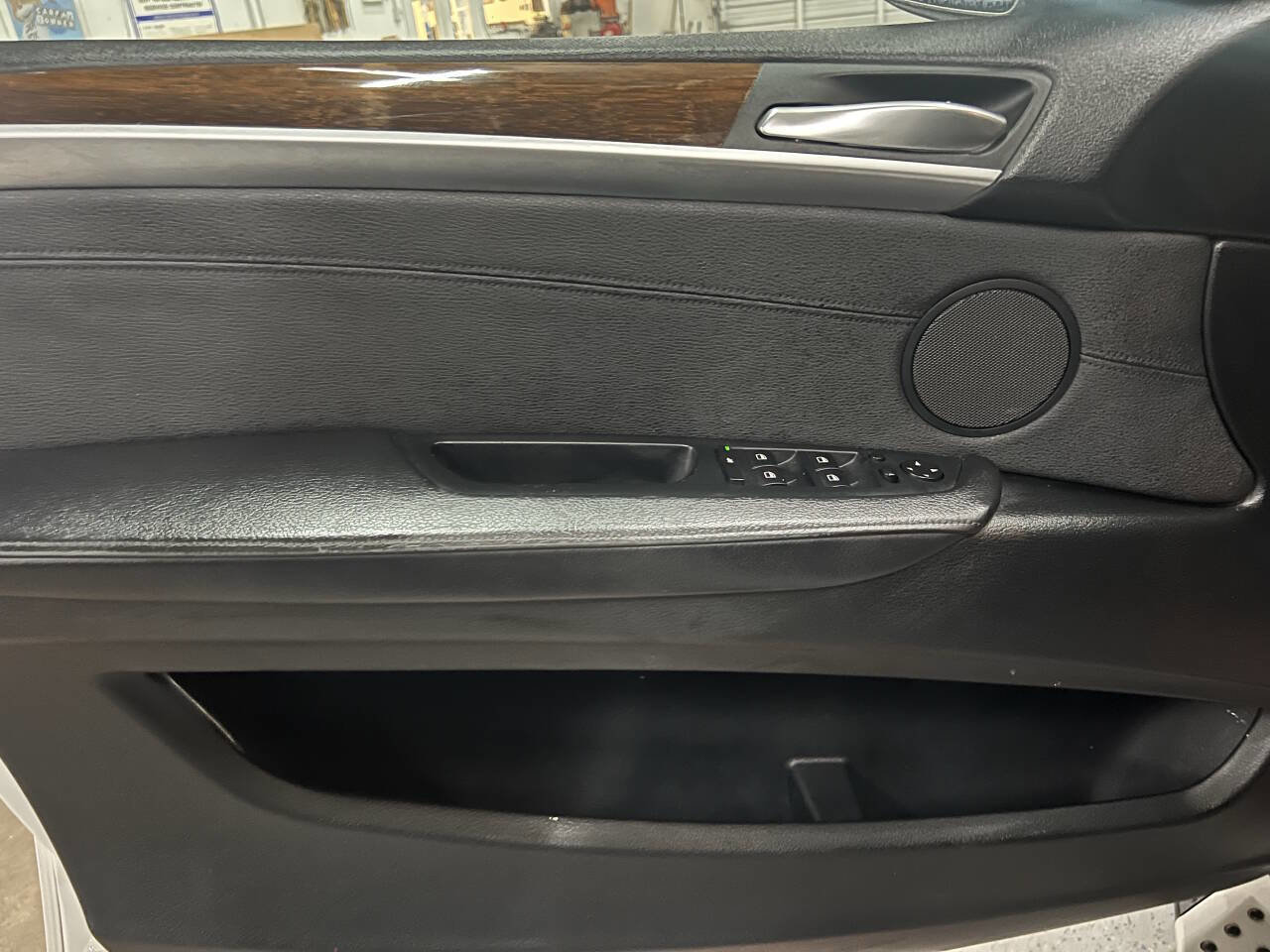 Used 2013 BMW X5 xDrive50i image 33