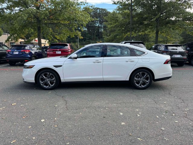 Used 2023 Honda Accord EX image 5