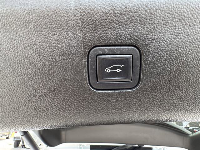 Used 2024 Buick Enclave Premium image 15