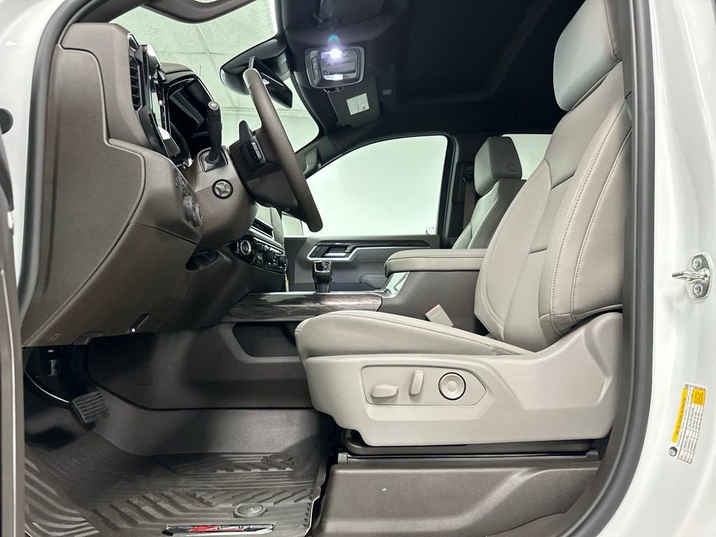 New 2026 Chevrolet Silverado 1500 LTZ AWD/4WD image 21