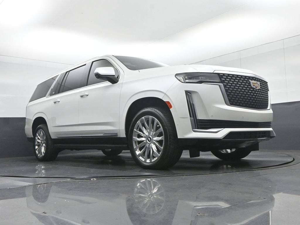 Used 2024 Cadillac Escalade ESV Premium Luxury w/ LPO, Floor Liner Package AWD/4WD image 83