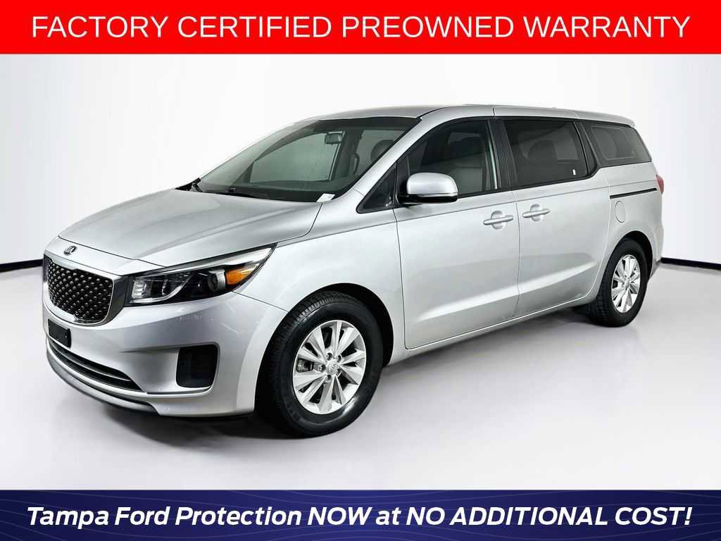 Used 2018 Kia Sedona L FWD image 1