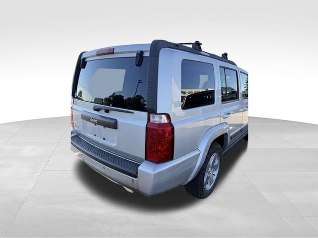 Used 2008 Jeep Commander Sport AWD/4WD image 9