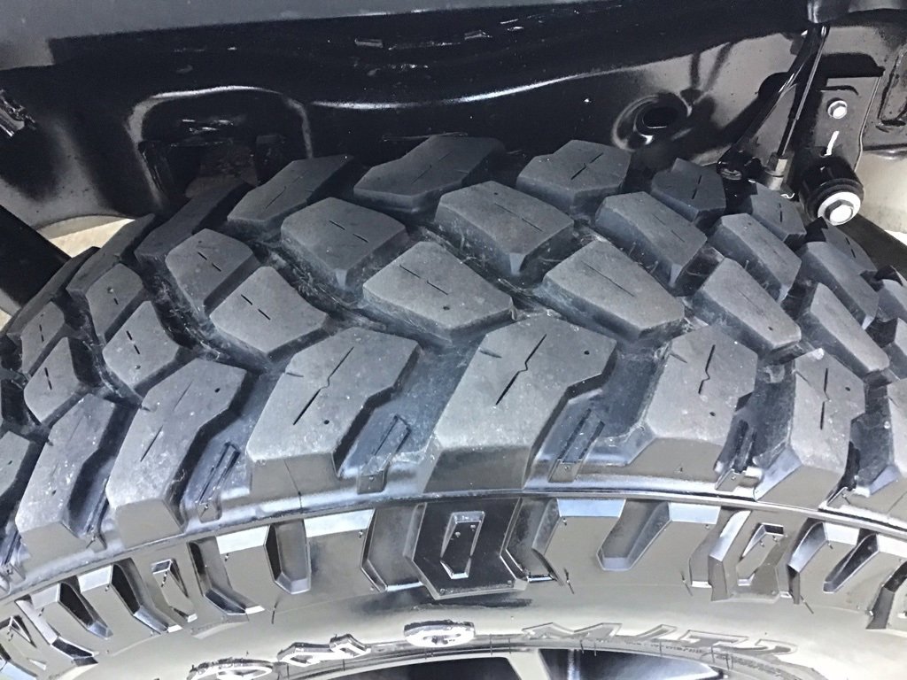 Used 2024 Jeep Gladiator Willys image 46