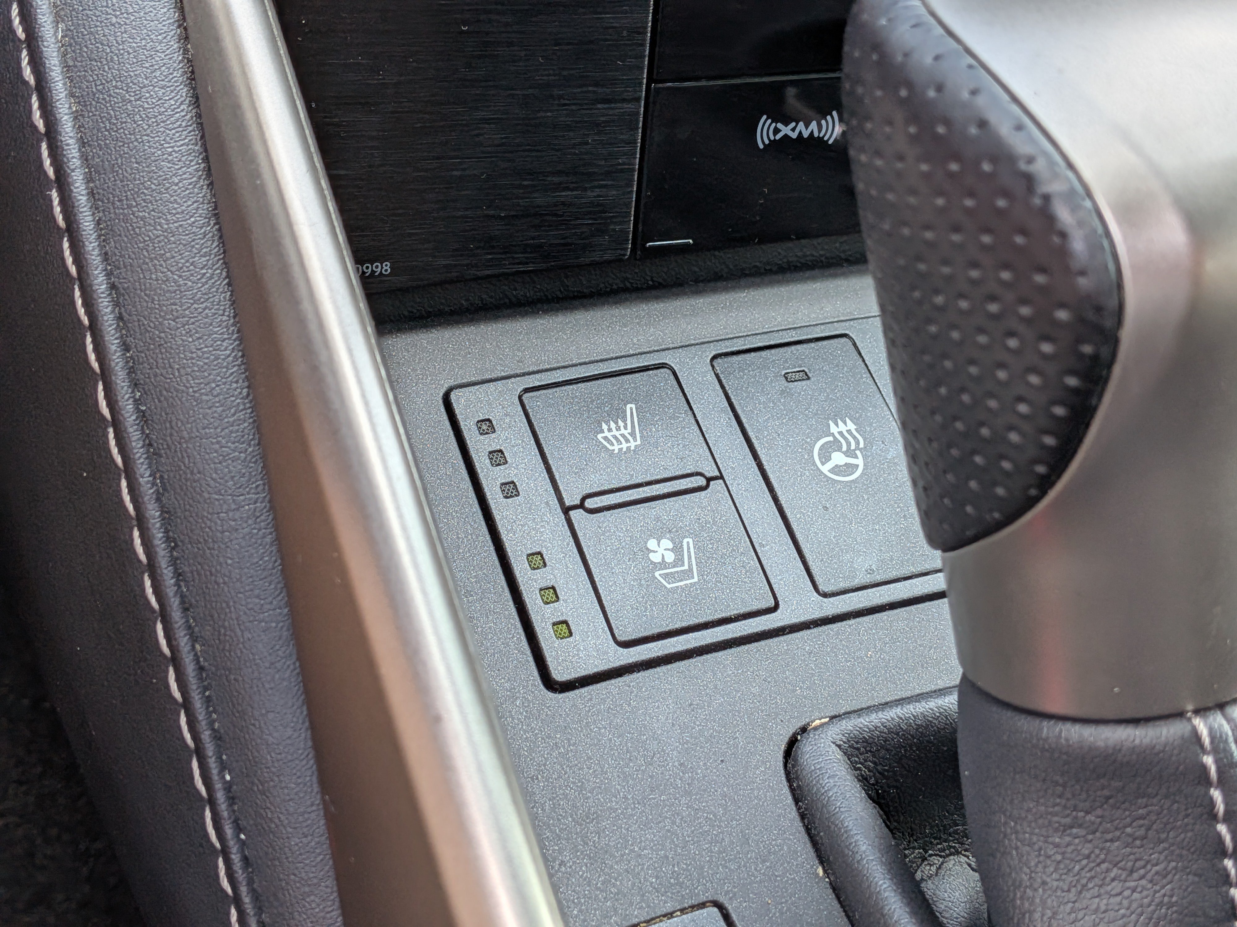 Used 2016 Lexus IS 350 AWD w/ F Sport Package image 28