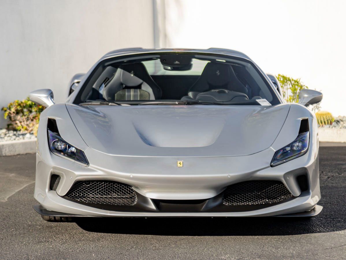 Used 2022 Ferrari F8 Tributo image 4