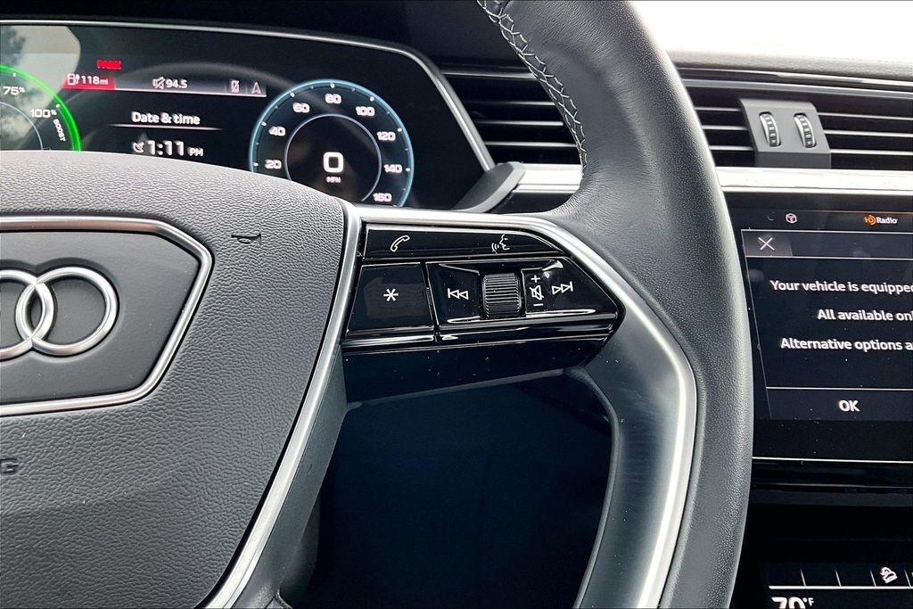 Certified 2024 Audi Q8 e-tron Premium Plus image 25