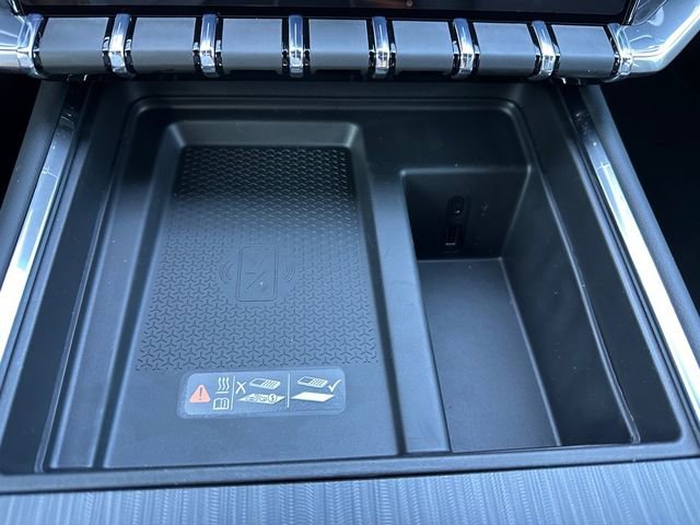 New 2025 GMC Acadia Elevation w/ Elevation Premium Package image 33