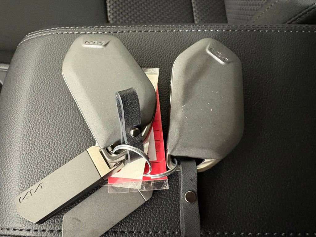 New 2026 Kia Sportage LX image 31