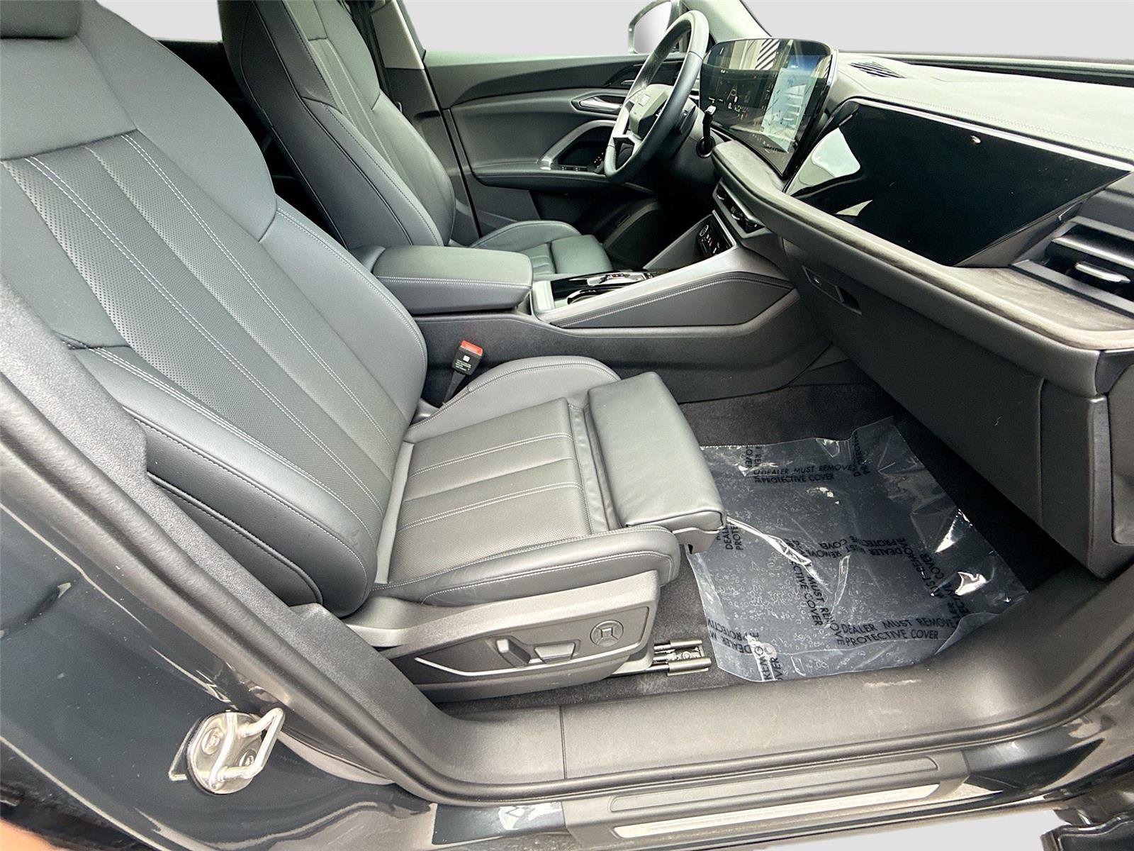 Certified 2025 Audi Q5 Premium Plus w/ Premium Plus AWD/4WD image 29