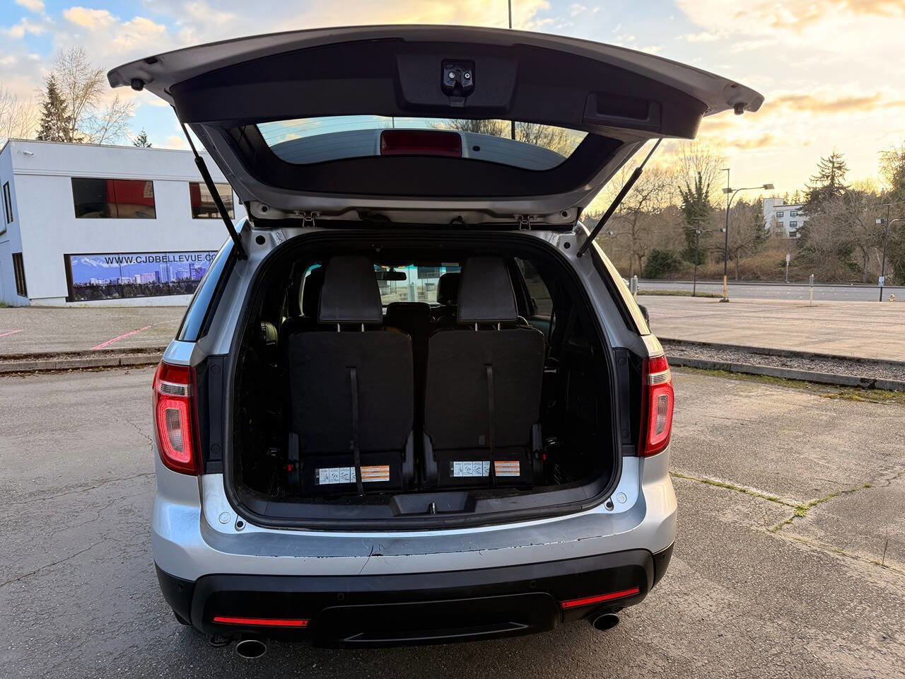 Used 2013 Ford Explorer Limited image 13