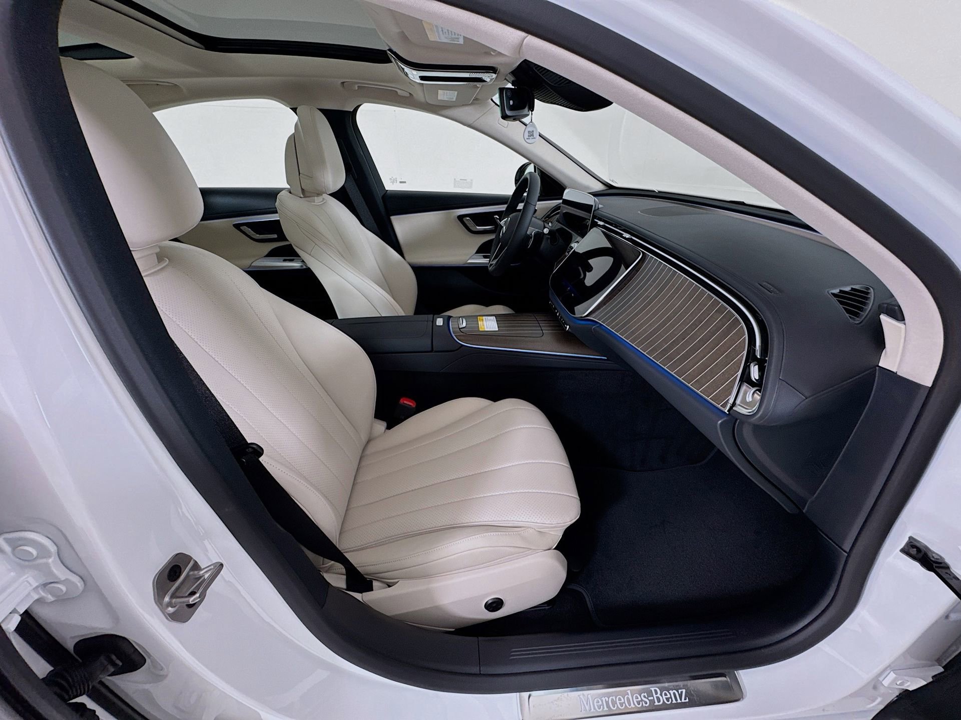 New 2026 Mercedes-Benz E 350 Sedan image 31