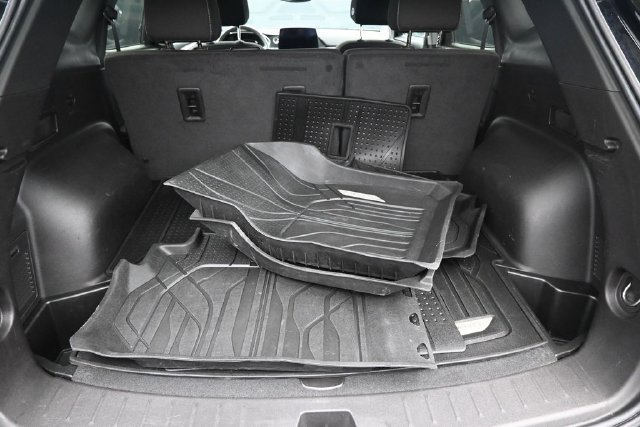 Used 2024 Chevrolet Blazer LT w/ Convenience Package FWD image 10