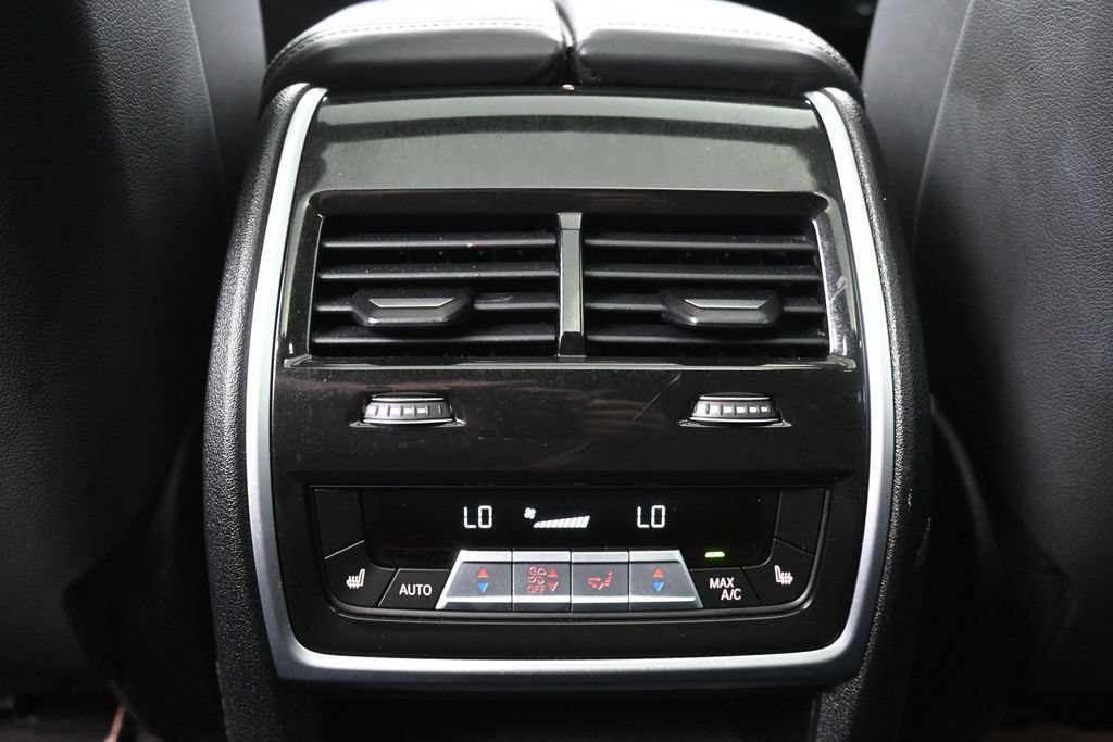 Used 2022 BMW X5 M50i w/ Executive Package AWD/4WD image 23