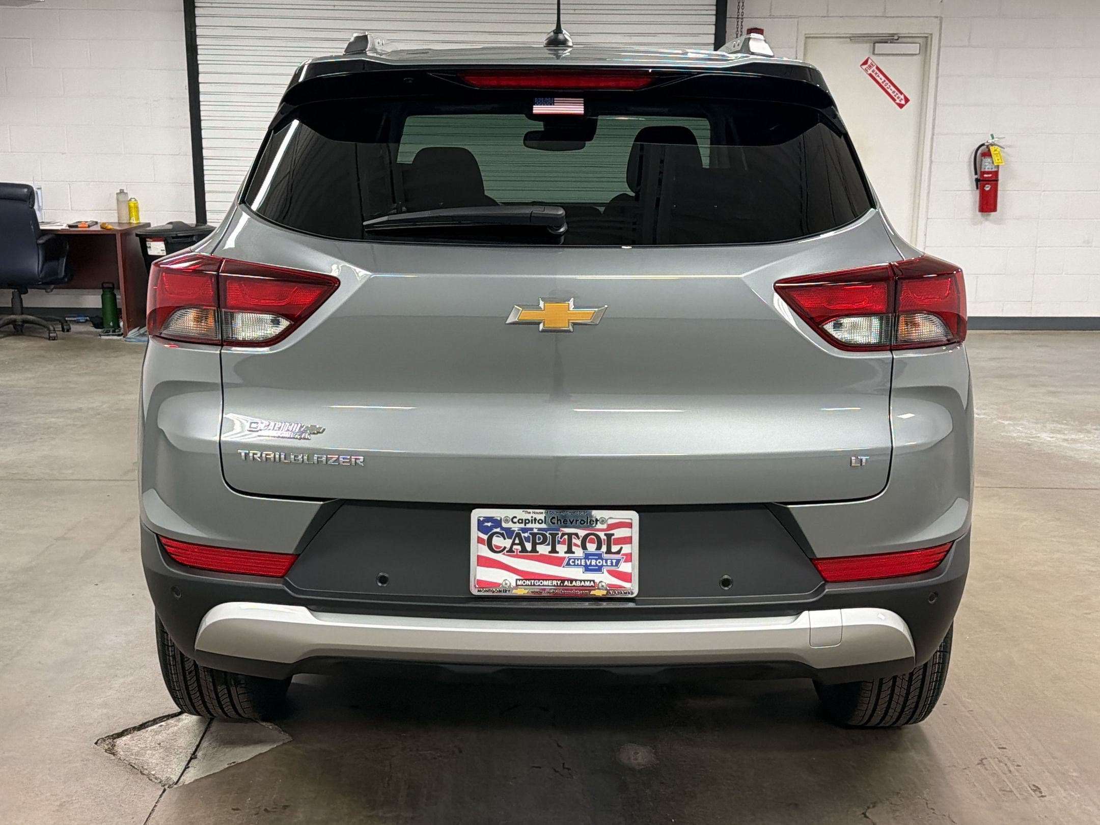 New 2026 Chevrolet TrailBlazer LT w/ Convenience Package FWD image 9